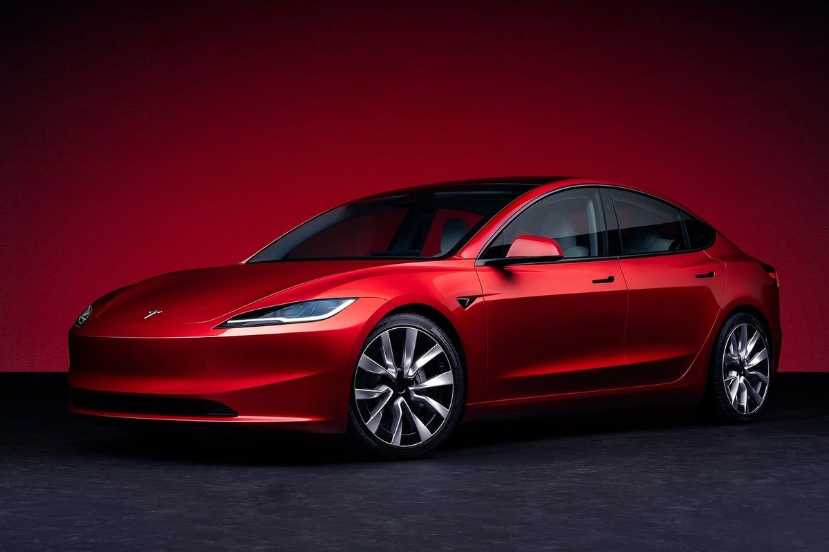 Tesla Model S Plaid